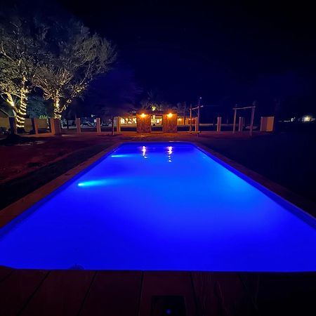 Flying Ostrich Guesthouse & Self-Catering Accommodation Мариентал Екстериор снимка